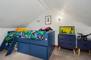 Photo 33- click for photo gallery